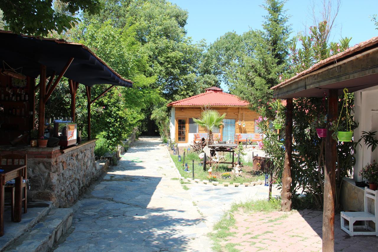 Utopia Lodge Hotel Ölüdeniz Exterior foto