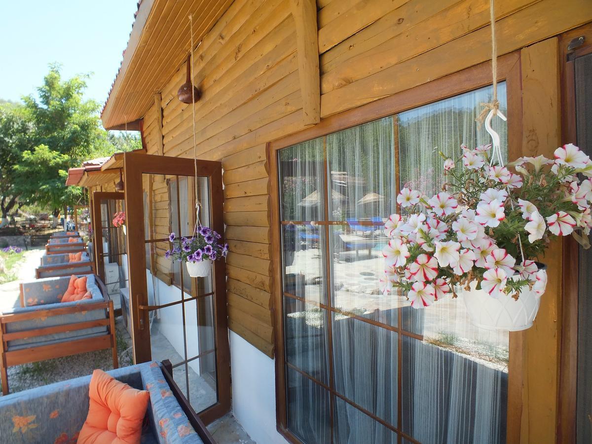 Utopia Lodge Hotel Ölüdeniz Exterior foto