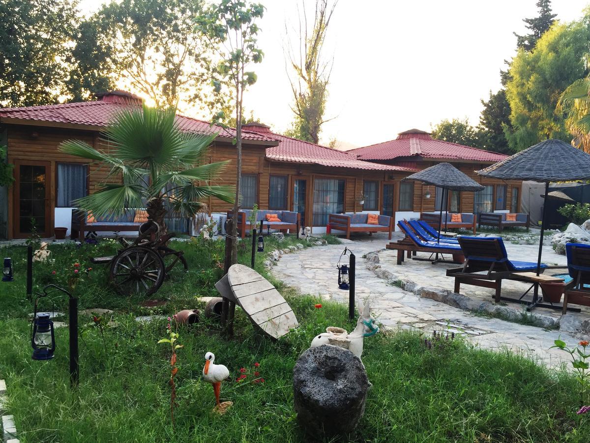 Utopia Lodge Hotel Ölüdeniz Exterior foto